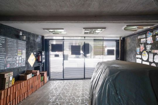 Garagem de casa à venda com 2 quartos, 175m² em Santa Paula, São Caetano do Sul