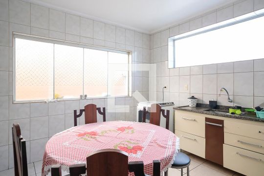 Cozinha casa 1 de casa à venda com 2 quartos, 175m² em Santa Paula, São Caetano do Sul