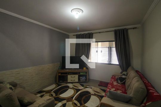 Sala de casa à venda com 3 quartos, 145m² em Vila Carrão, São Paulo