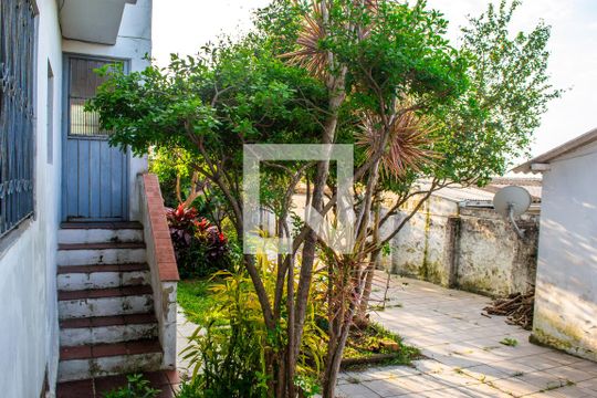 Área comum de casa para alugar com 2 quartos, 500m² em Partenon, Porto Alegre