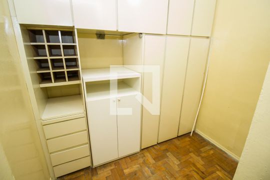Quarto de Serviço de apartamento à venda com 3 quartos, 116m² em Centro, Belo Horizonte