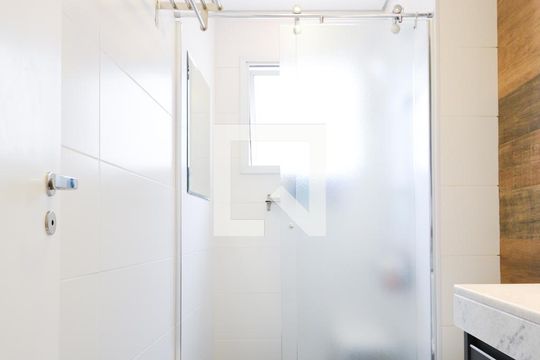 Banheiro da Suíte de apartamento para alugar com 3 quartos, 94m² em Centro, São Bernardo do Campo