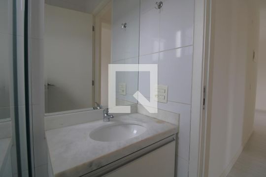 Pia do banheiro de apartamento para alugar com 2 quartos, 42m² em Jardim Ubirajara (zona Sul), São Paulo