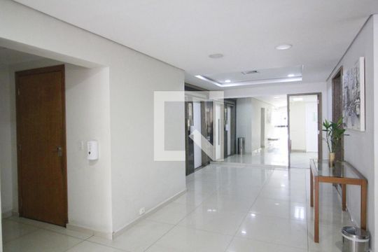 Hall social de apartamento para alugar com 1 quarto, 32m² em Itaim Bibi, São Paulo