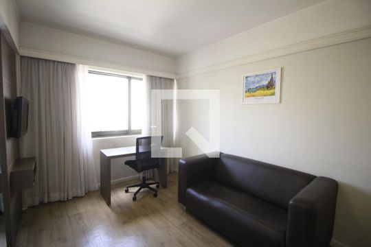 Sala de apartamento para alugar com 1 quarto, 32m² em Itaim Bibi, São Paulo