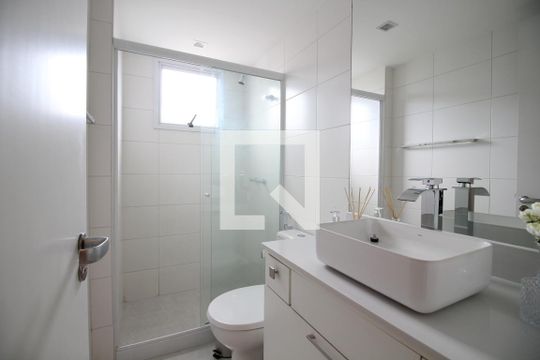 Quarto 2 - Banheiro da Suíte de apartamento para alugar com 2 quartos, 70m² em Barra Olímpica, Rio de Janeiro