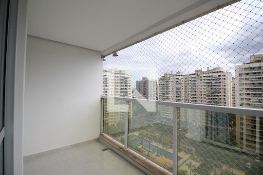 Sala - Varanda de apartamento para alugar com 2 quartos, 70m² em Barra Olímpica, Rio de Janeiro