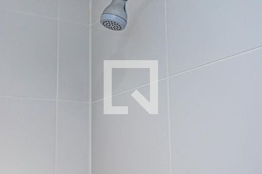 Banheiro de kitnet/studio à venda com 1 quarto, 26m² em Vila Primavera, São Paulo