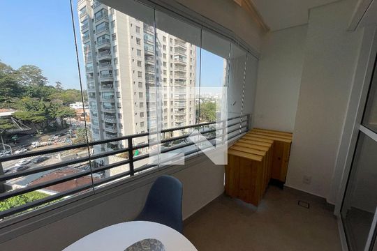 Varanda de kitnet/studio para alugar com 1 quarto, 25m² em Butantã, São Paulo