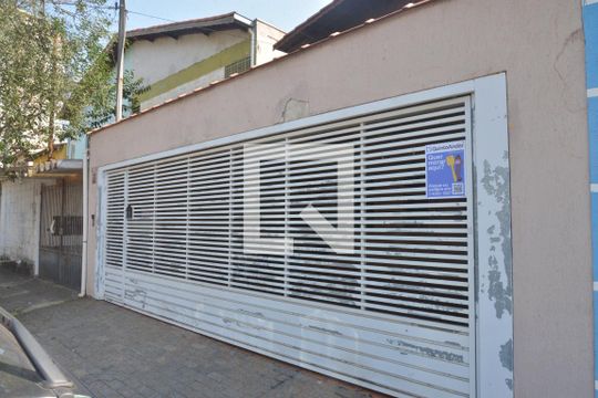 Fachada de casa à venda com 3 quartos, 168m² em Jardim Ocara, Santo André