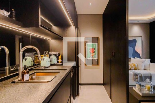 Cozinha de apartamento à venda com 1 quarto, 29m² em Jardim Paulista, São Paulo