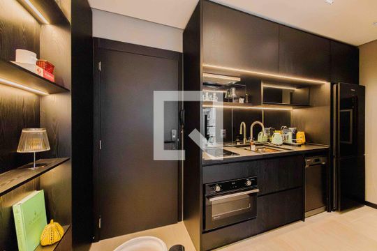 Cozinha de apartamento à venda com 1 quarto, 29m² em Jardim Paulista, São Paulo
