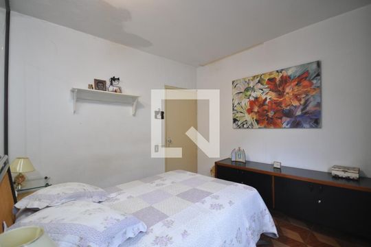 Quarto 2 de casa à venda com 3 quartos, 200m² em Vila Isolina Mazzei, São Paulo