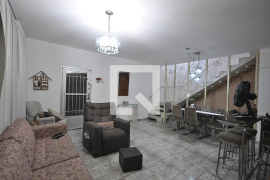 Sala de casa à venda com 3 quartos, 200m² em Vila Isolina Mazzei, São Paulo
