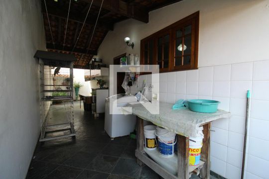 Área de serviço de casa de condomínio à venda com 4 quartos, 750m² em Anil, Rio de Janeiro