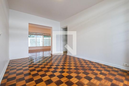 Sala  de casa para alugar com 3 quartos, 290m² em Jardim das Bandeiras, São Paulo