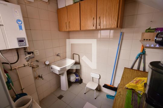 Área de Serviço de apartamento à venda com 4 quartos, 176m² em Ponte Preta, Campinas