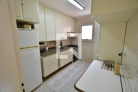 Cozinha de apartamento à venda com 4 quartos, 176m² em Ponte Preta, Campinas