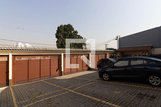 Garagem de casa de condomínio para alugar com 2 quartos, 67m² em Vila Buenos Aires, São Paulo