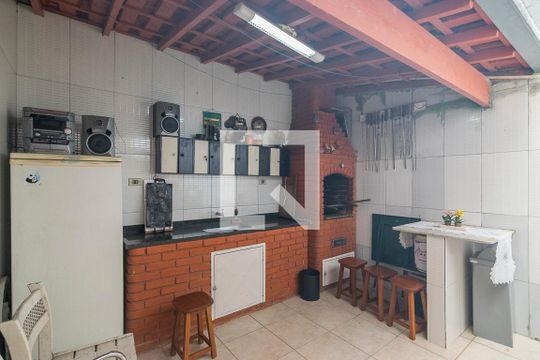 Quintal com Churrasqueira de casa à venda com 3 quartos, 102m² em Vila Metalúrgica, Santo André