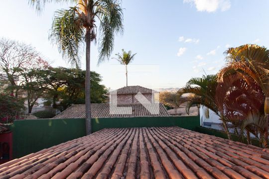 Sala 3 - Vista da Varanda 1 de casa à venda com 3 quartos, 480m² em Santa Amelia, Belo Horizonte