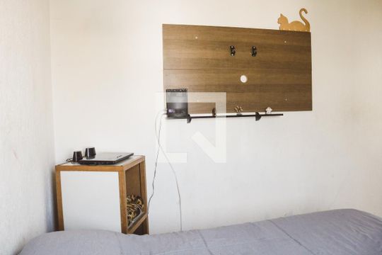 Quarto Suíte de apartamento à venda com 2 quartos, 59m² em Parque Peruche, São Paulo
