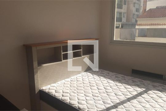 Apartamento à venda com 1 quarto, 25m² em Vila Mazzei, São Paulo