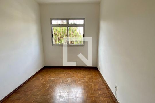 Quarto 1 de apartamento para alugar com 3 quartos, 70m² em Nova Granada, Belo Horizonte