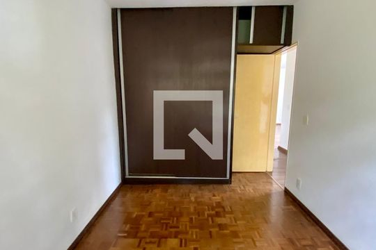 Quarto 1 de apartamento para alugar com 3 quartos, 70m² em Nova Granada, Belo Horizonte