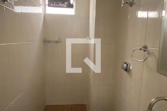 Banheiro Social de apartamento para alugar com 3 quartos, 70m² em Nova Granada, Belo Horizonte