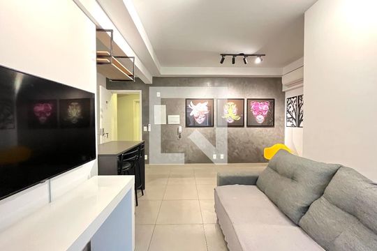 Sala de apartamento para alugar com 2 quartos, 92m² em Vila Parque Jabaquara, São Paulo