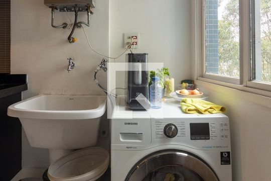Área de Serviço de apartamento à venda com 2 quartos, 110m² em Vila Andrade, São Paulo