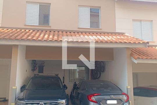 Fachada de casa de condomínio à venda com 3 quartos, 141m² em Sítio da Figueira, São Paulo