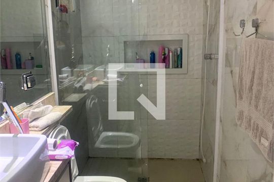 Casa à venda com 5 quartos, 200m² em Vila Macedopolis, São Paulo