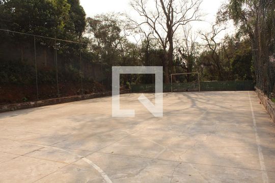 Área comum de apartamento para alugar com 2 quartos, 49m² em Jardim Helena, Carapicuíba