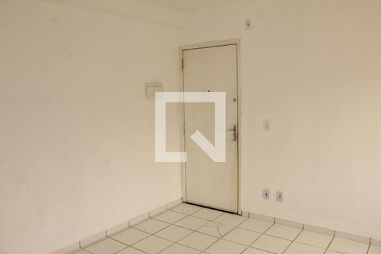 Sala de apartamento para alugar com 2 quartos, 49m² em Jardim Helena, Carapicuíba