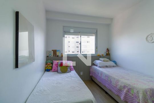 Quarto de apartamento para alugar com 3 quartos, 110m² em Jardim Vazani, São Paulo