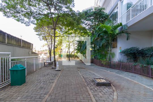 Área comum de apartamento para alugar com 3 quartos, 110m² em Jardim Vazani, São Paulo