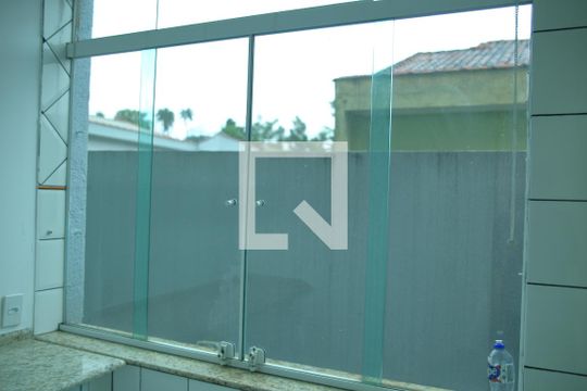 Área de Serviço de apartamento para alugar com 2 quartos, 68m² em Nova Petrópolis, São Bernardo do Campo
