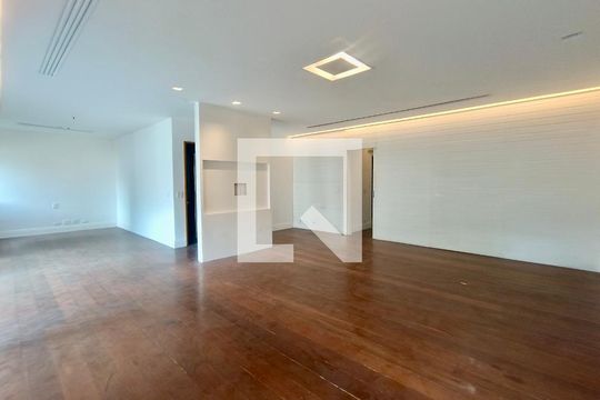 Sala de apartamento à venda com 5 quartos, 230m² em Leblon, Rio de Janeiro