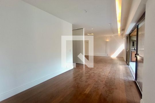 Sala de apartamento à venda com 5 quartos, 230m² em Leblon, Rio de Janeiro