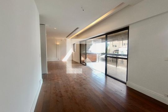 Sala de apartamento à venda com 5 quartos, 230m² em Leblon, Rio de Janeiro