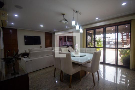 Apartamento à venda com 4 quartos, 350m² em Recreio dos Bandeirantes, Rio de Janeiro