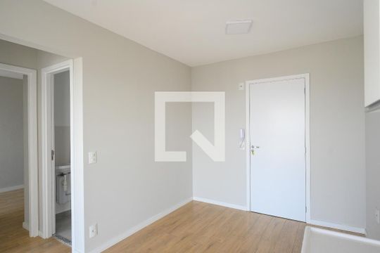 Sala/Cozinha de apartamento para alugar com 2 quartos, 37m² em Vila Moinho Velho, São Paulo