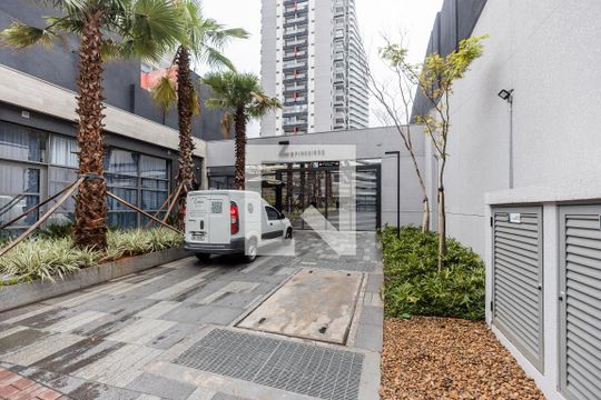 Fachada de kitnet/studio à venda com 1 quarto, 30m² em Pinheiros, São Paulo