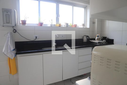 Cozinha de apartamento à venda com 3 quartos, 110m² em Planalto Paulista, São Paulo