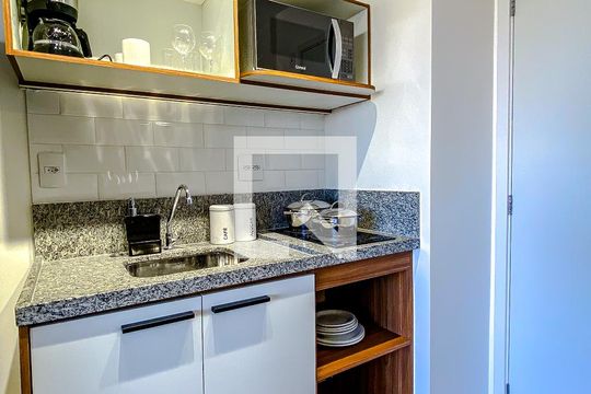 Cozinha de kitnet/studio à venda com 1 quarto, 28m² em Vila Mariana, São Paulo