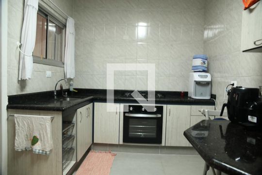 Cozinha  de apartamento para alugar com 2 quartos, 58m² em Baeta Neves, São Bernardo do Campo