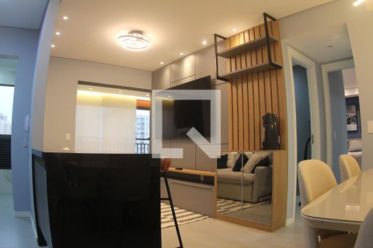 Sala de apartamento à venda com 2 quartos, 62m² em Jardim Independência, São Paulo