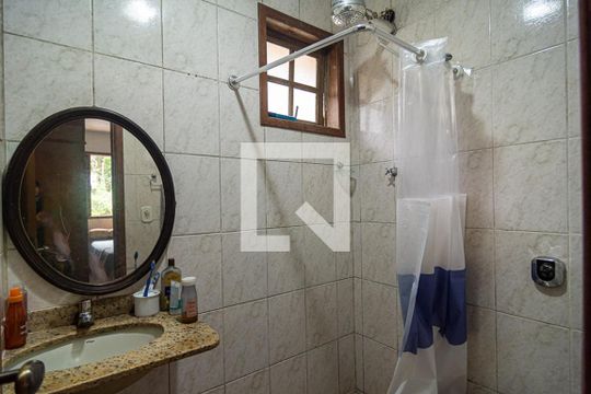 Banheiro da Suíte de casa à venda com 3 quartos, 95m² em Vila Progresso, Niterói